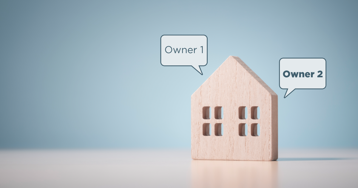 When does the name of the owner of a property have to be changed and how much does it cost?