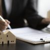 Lawyer specialised in real estate transactions